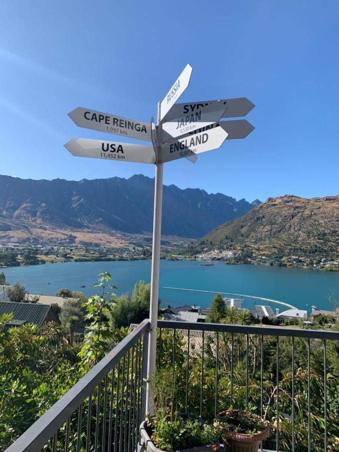 The Embassy B&B Queenstown Exterior foto
